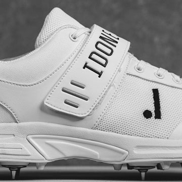 Idoneus Cricket Shoes
